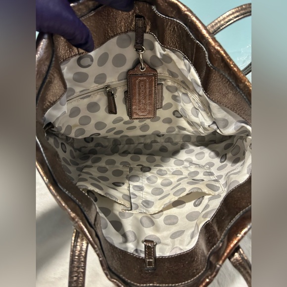 Coach tote - Picture 6 of 6